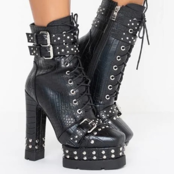 Azalea Wang Black Croc Studded Bootie - Picture 10 of 16
